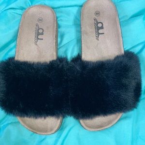 Womens fuzzy slides
